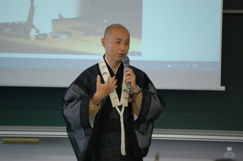 帝塚山大学「當麻寺プロジェクト」特別講演～祈りは国境を越える～